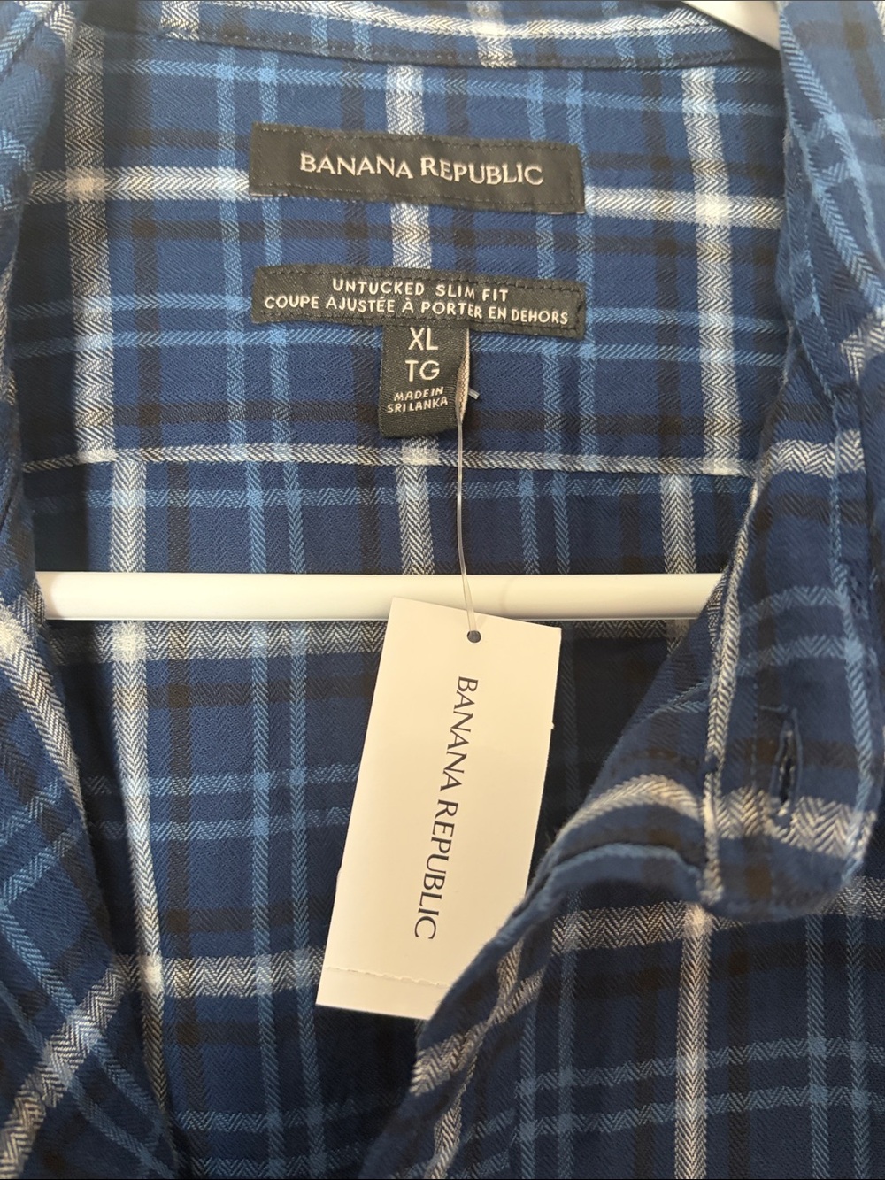 Banana Republic Navy Plaid Button-Down Shirt - Picture 3 of 4
